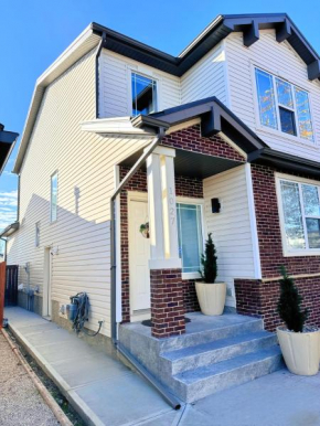 Modern 2 bedroom suite Calgary